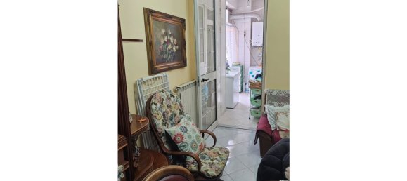 Квартира с 2 комнатами в Кастелламмаре ди Стабия, Италия № 31967 8