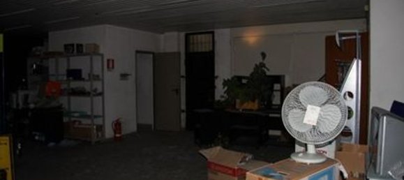 Gewerbliche Immobilie in Rho, Italy 117m², Nr. 185168 6