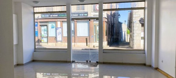 1 bedroom Building in Courtenay, France No. 65641 9