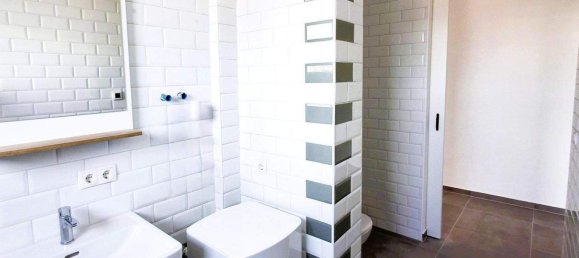 Квартира с 3 комнатами в Айзенштадт, Австрия № 226657 6