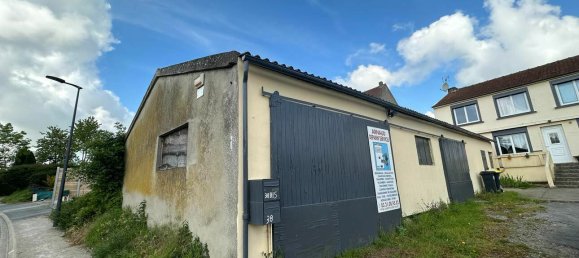 6 bedrooms Building in Bouquehault, France No. 95375 3