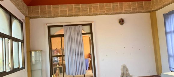 175m² Building in Marbella Golden Mile, Spain No. 3257 7