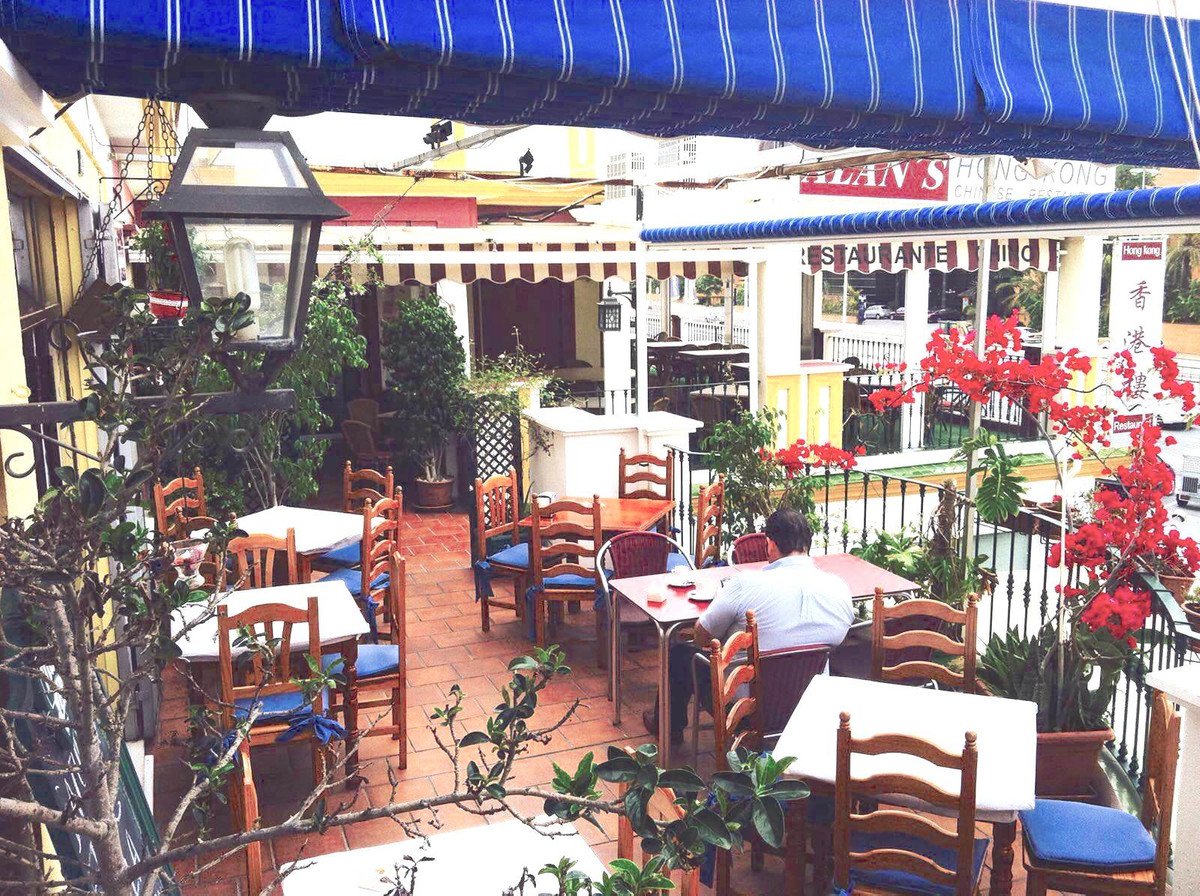 175m² Building in Marbella Golden Mile, Spain No. 3257