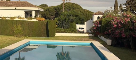 4 bedrooms Villa in Marbella, Spain No. 146018 19