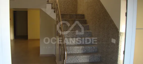 Здание с 11 спальнями в Кашкайш, Португалия № 145557 5