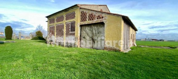 3 غرف نوم فيلا في San Benedetto Po, Italy رقم 96042 18