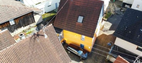 Дом с 3 комнатами в Баден-Вюртемберг, Германия № 100720 4