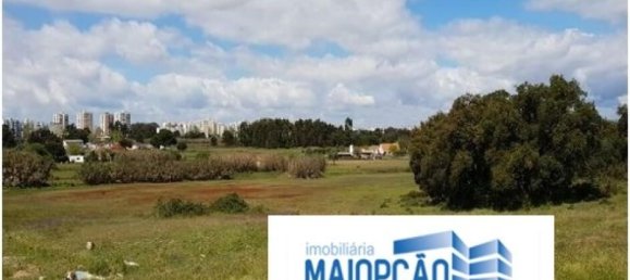  Land in Barreiro, Portugal No. 122776 5