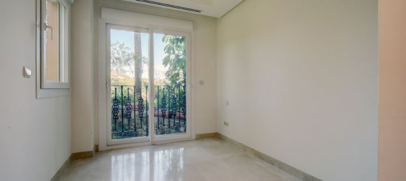 3 bedrooms Apartment in Marbella, Spain No. 30319 39