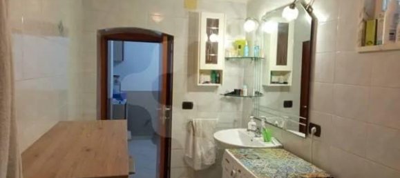 4غرفة شقة في Bari, Italy رقم 39350 10