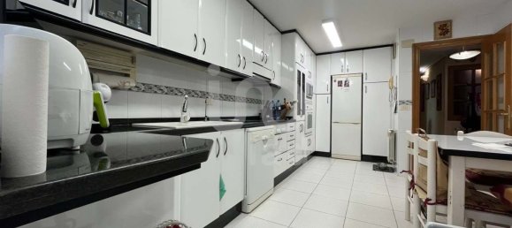 4 Schlafzimmer Wohnung in Castellon de la Plana, Spain, Nr. 135030 20
