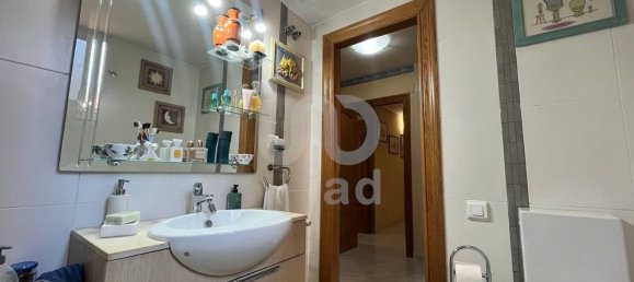 4 Schlafzimmer Wohnung in Castellon de la Plana, Spain, Nr. 135030 8