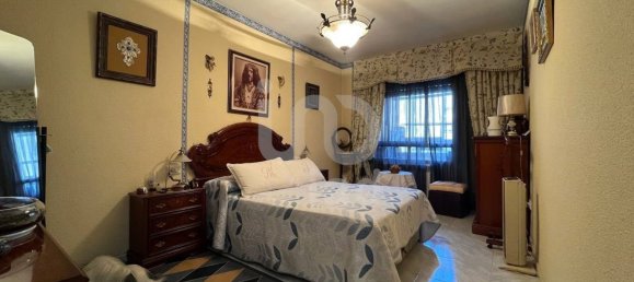 4 Schlafzimmer Wohnung in Castellon de la Plana, Spain, Nr. 135030 5