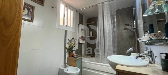 4 Schlafzimmer Wohnung in Castellon de la Plana, Spain, Nr. 135030 7