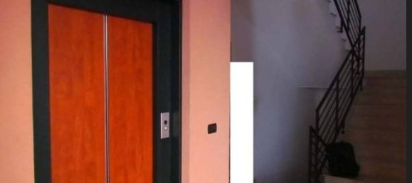 Квартира с 3 спальнями в Cutrofiano, Италия № 190580 4