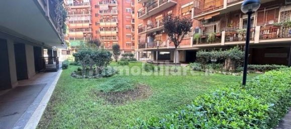 3 bedrooms Apartment in Rome, Italy No. 16866 38