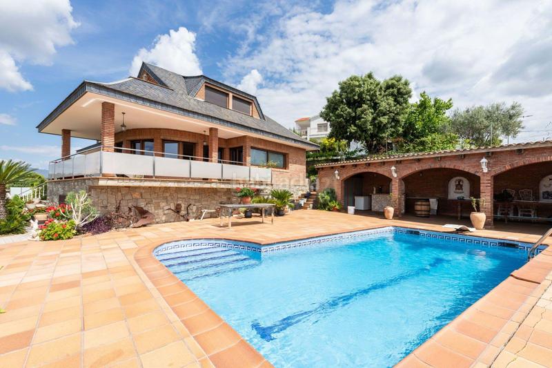 5 bedrooms House in Llica De Vall, Spain No. 153728