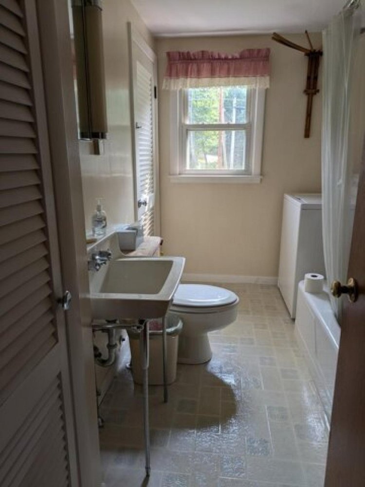 3 bedrooms House in Standish, USA No. 405959