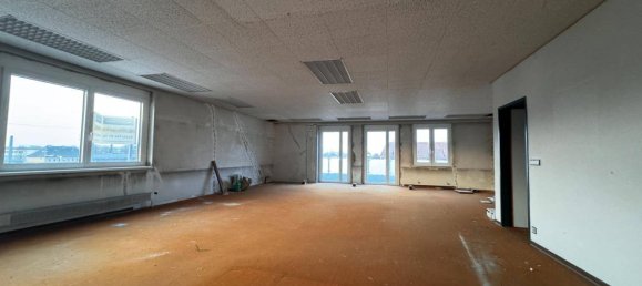 Apartamento de 4 habitaciónes en Attnang-Puchheim, Austria No. 242807 5