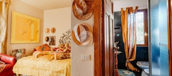 6 bedrooms Villa in Recco, Italy No. 214607 32