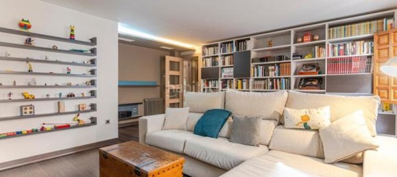 3 bedrooms Apartment in Granada, Spain No. 188606 3