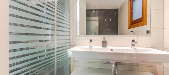 3 bedrooms Apartment in Granada, Spain No. 188606 21