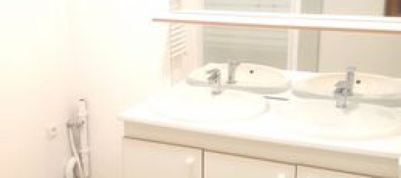 2 bedrooms House in Saint-Etienne-du-Rouvray, France No. 314552 9