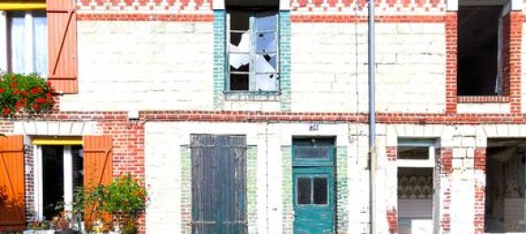 2 bedrooms House in Saint-Etienne-du-Rouvray, France No. 314552 3