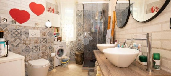 2 bedrooms Apartment in Genoa, Italy No. 278319 24