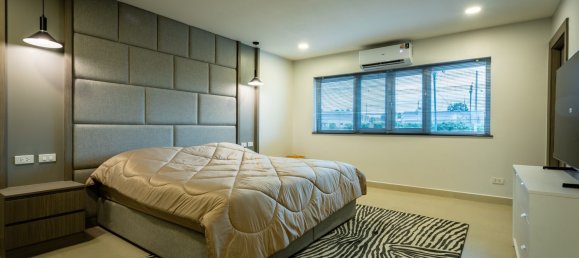 Дом с 4 спальнями в Паттайя, Таиланд № 60058 14