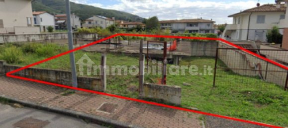 Квартира с 2 спальнями в Лоро Чуффенна, Италия № 289255 10