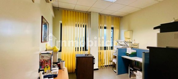 3 rooms Office in Capannori, Italy No. 272650 4