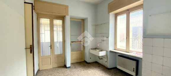 6 bedrooms House in Porte, Italy No. 78150 10