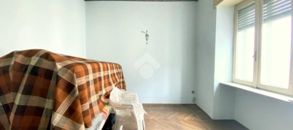 6 bedrooms House in Porte, Italy No. 78150 8