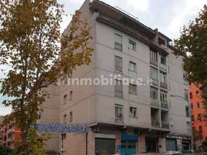 Apartamento de 3 habitaciónes en Rome, Italy No. 372998