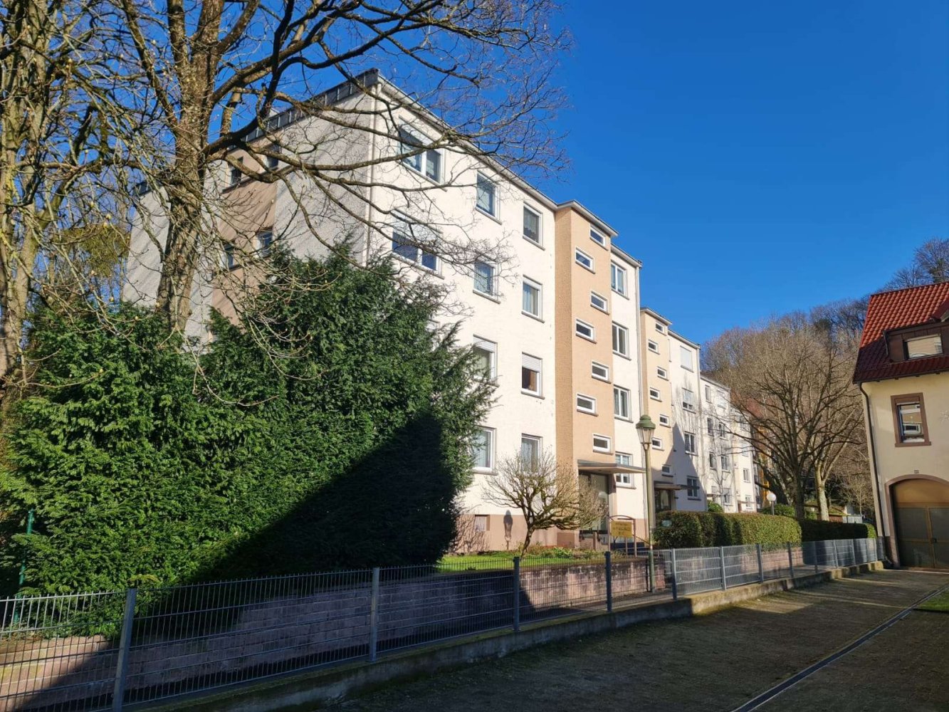 Apartamento de 1 dormitorio en Baden-Baden, Germany No. 22779