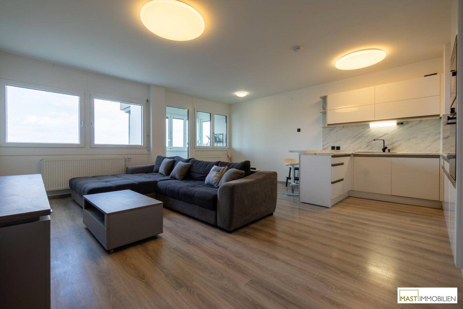 Apartamento de 2 habitaciónes en Stockerau, Austria No. 191505