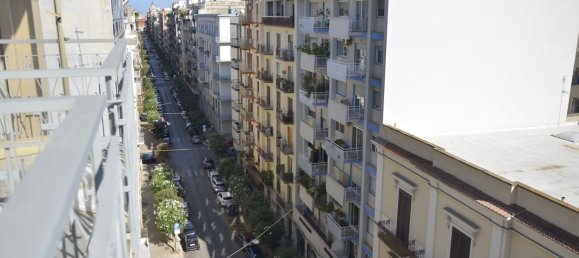 4 Schlafzimmer Wohnung in Bari, Italy, Nr. 381719 32