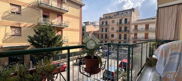 2 chambres Appartement à Palermo, Italy No. 356694 4