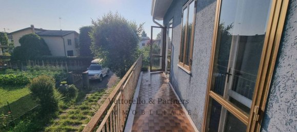 3 غرف نوم فيلا في Scorzè, Italy رقم 305585 25