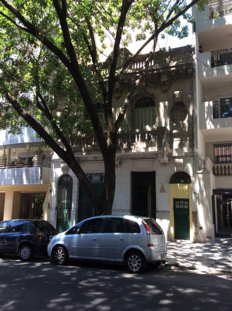 5 bedrooms House in Buenos Aires, Argentina No. 97207