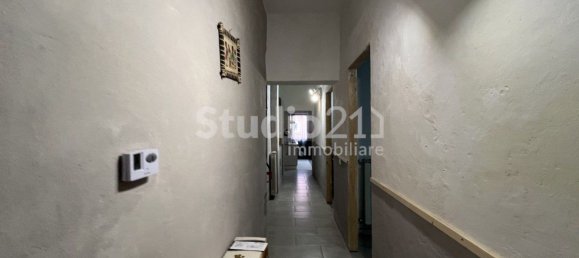 4 rooms Apartment in Figline e Incisa Valdarno, Italy No. 128121 11