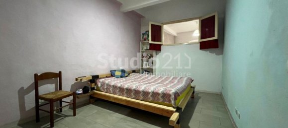 4 rooms Apartment in Figline e Incisa Valdarno, Italy No. 128121 13