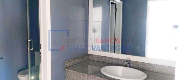 44m² Office in Lisbon, Portugal No. 94118 8