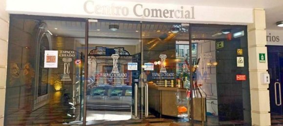 44m² Office in Lisbon, Portugal No. 94118 10