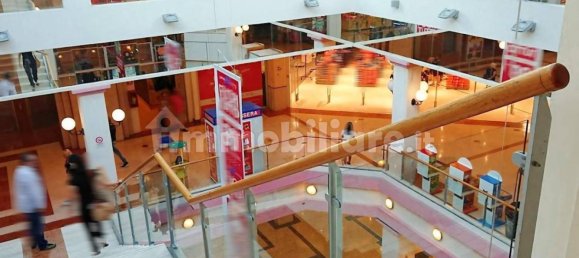 137m² Commercial property in Trieste, Italy No. 317010 4