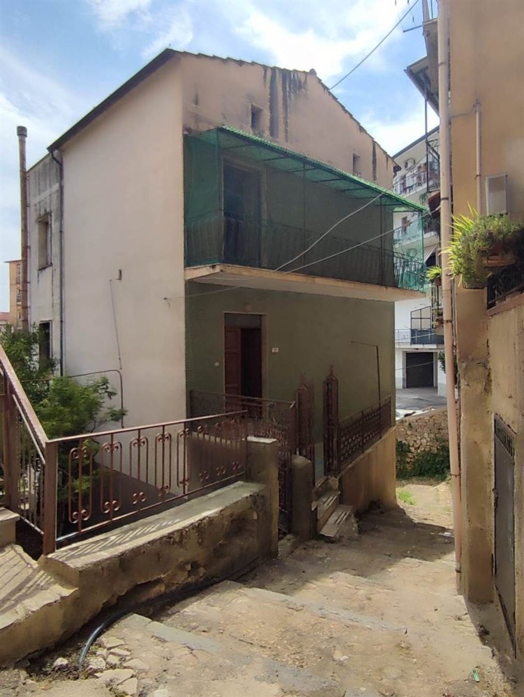 4غرفة شقة في Roccadaspide, Italy رقم 128977