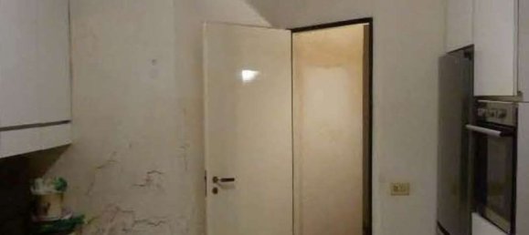 9 bedrooms Apartment in Rome, Italy No. 373854 17