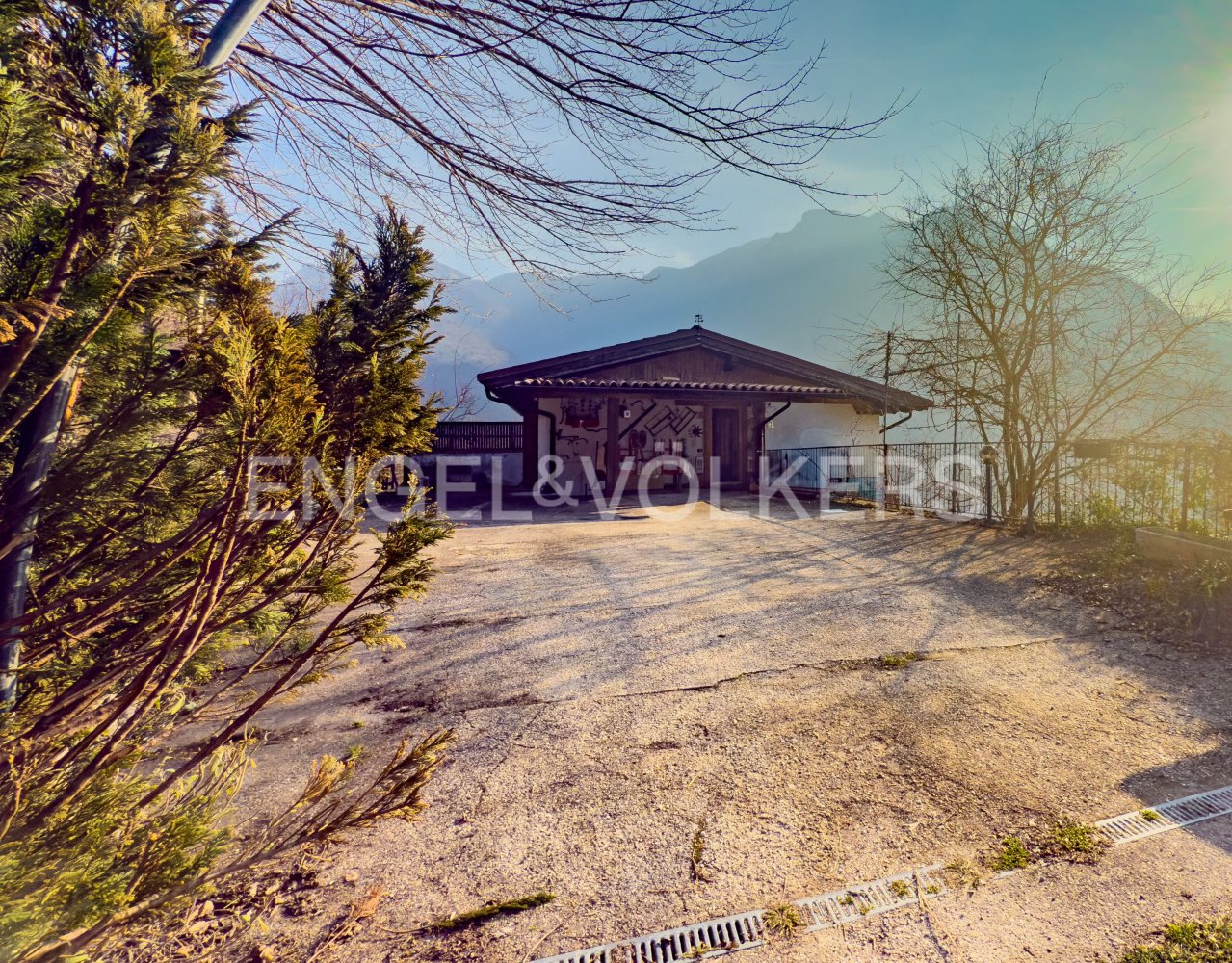 6 chambres Maison à Ala, Italy No. 63005