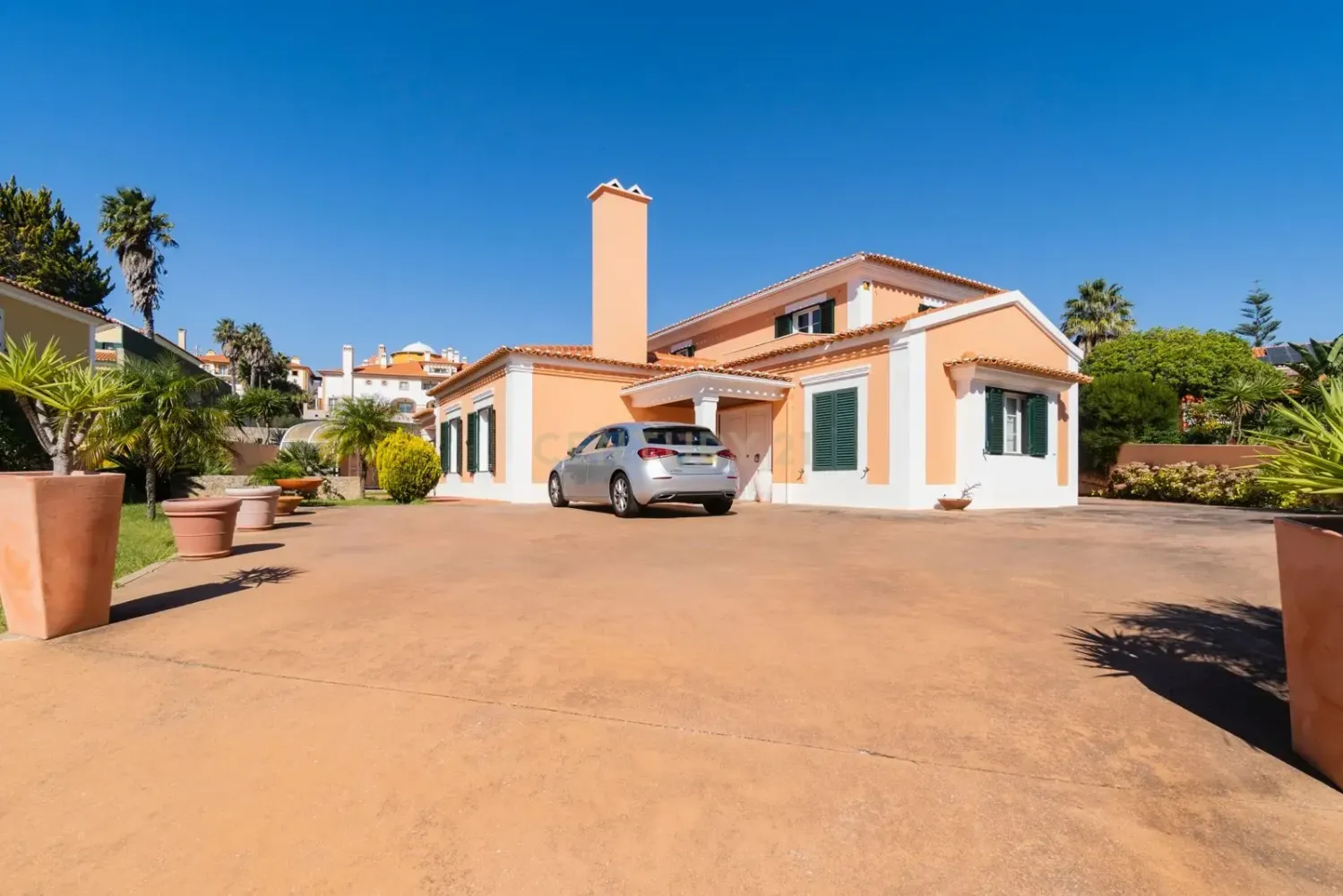 6 bedrooms Villa in Sintra, Portugal No. 129013